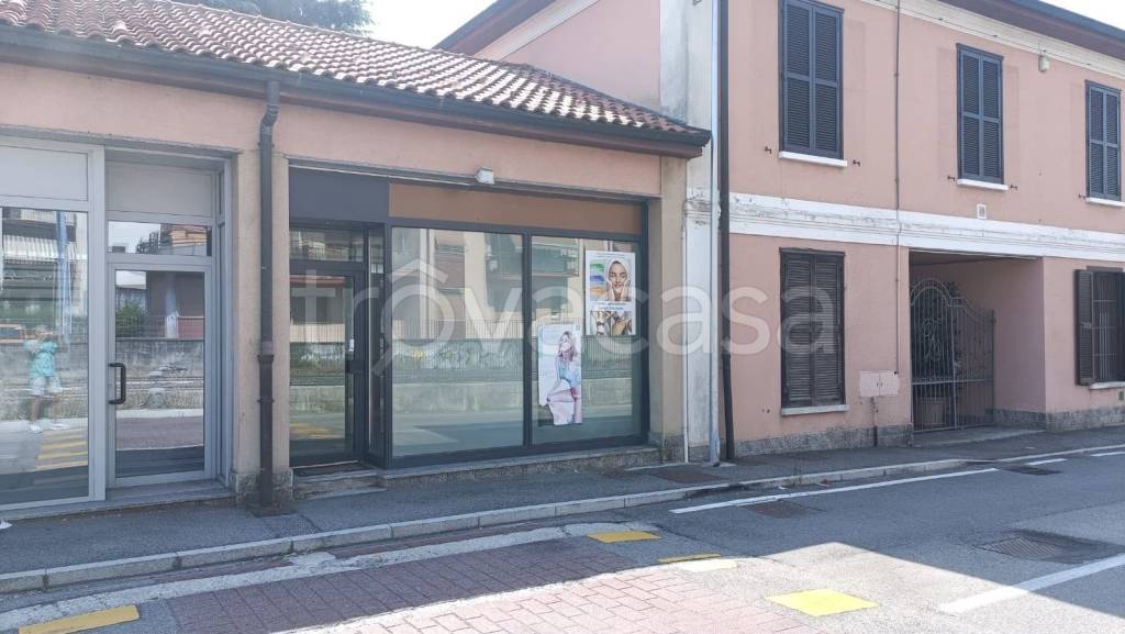 ufficio in vendita a Gazzada Schianno