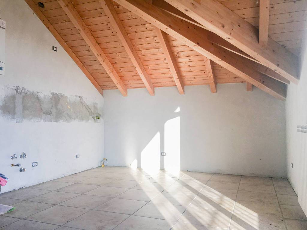 appartamento in vendita a Gemonio