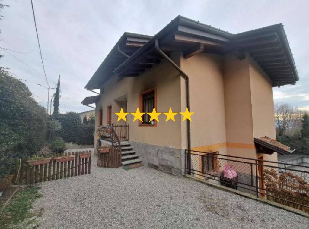 appartamento in vendita a Gemonio