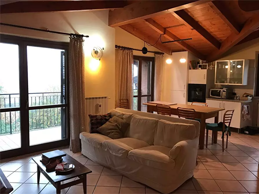appartamento in vendita a Gemonio