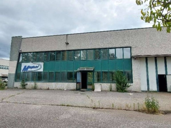 ufficio in vendita a Gemonio