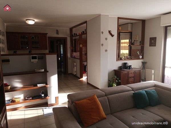 appartamento in vendita a Gemonio