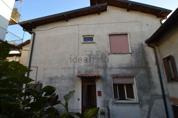 appartamento in vendita a Gemonio