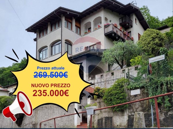 casa indipendente in vendita a Gemonio