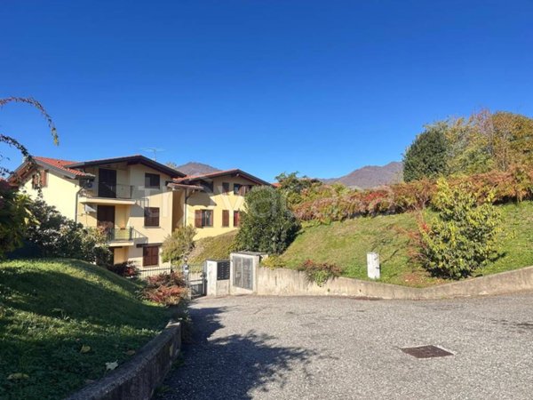 appartamento in vendita a Gemonio