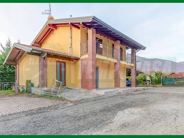 appartamento in vendita a Gemonio