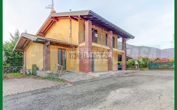 appartamento in vendita a Gemonio