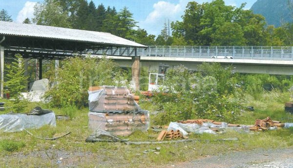 ufficio in vendita a Gemonio