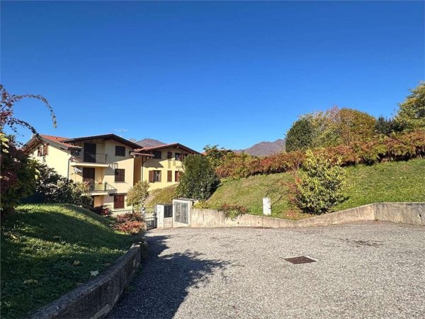 appartamento in vendita a Gemonio