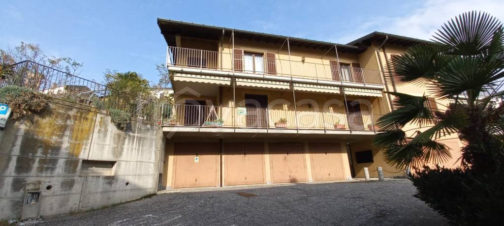 appartamento in vendita a Gemonio