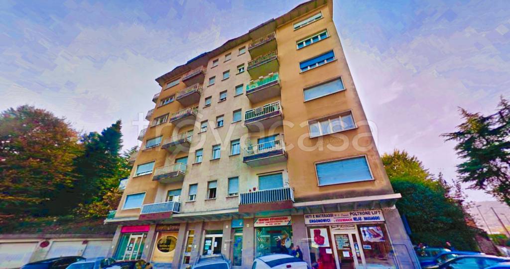 appartamento in vendita a Gemonio