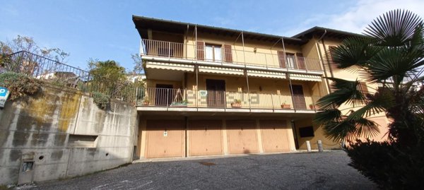 appartamento in vendita a Gemonio