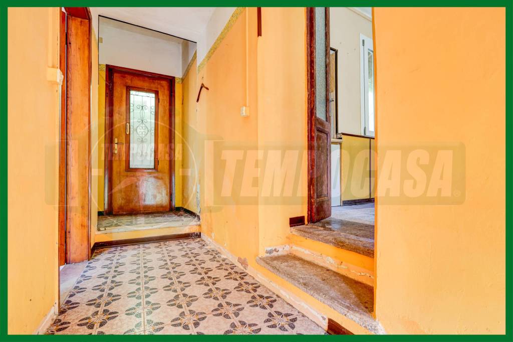 appartamento in vendita a Gemonio