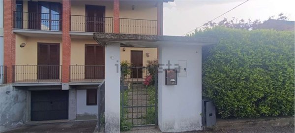 appartamento in vendita a Gemonio