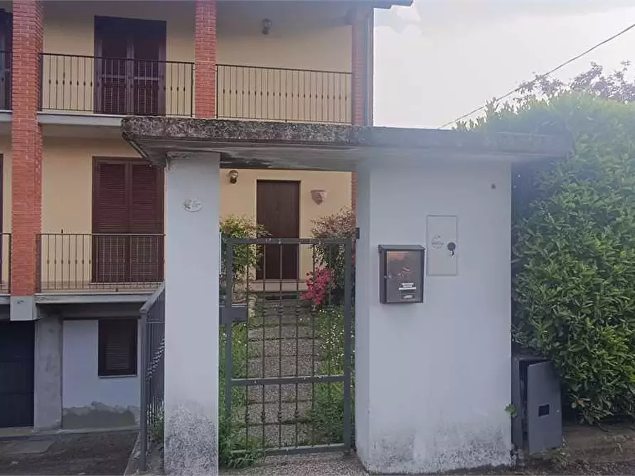 appartamento in vendita a Gemonio