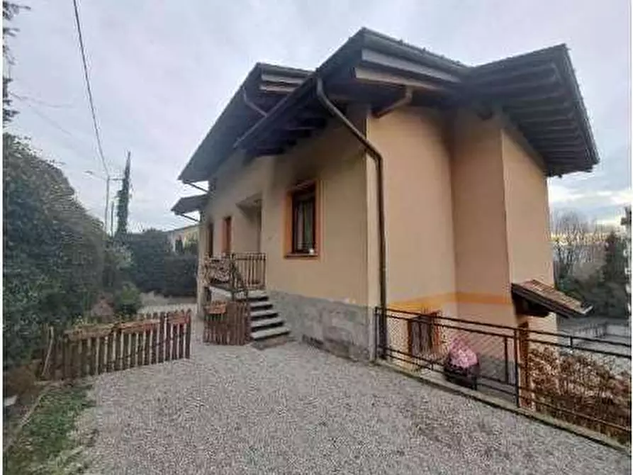 appartamento in vendita a Gemonio