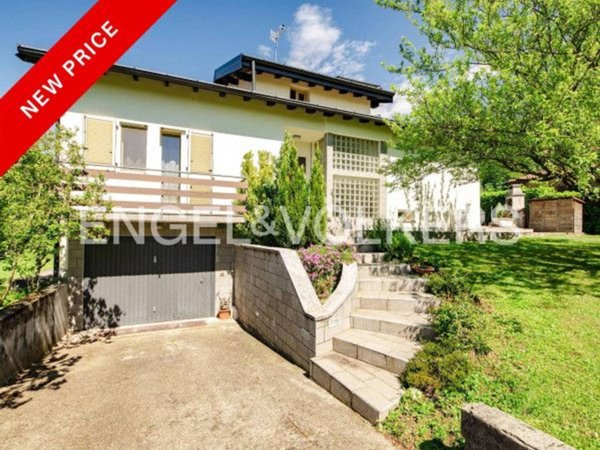 casa indipendente in vendita a Gemonio