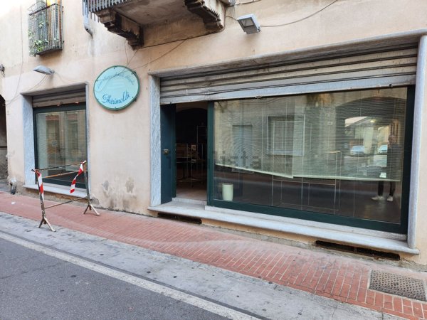 negozio in vendita a Gerenzano