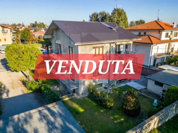 casa indipendente in vendita a Gerenzano