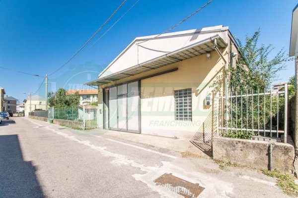appartamento in vendita a Gerenzano