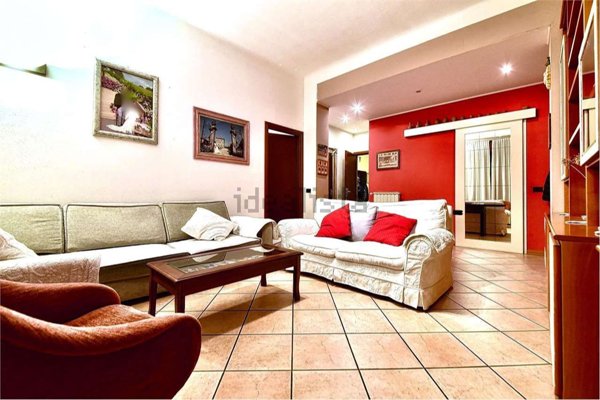 casa indipendente in vendita a Gerenzano