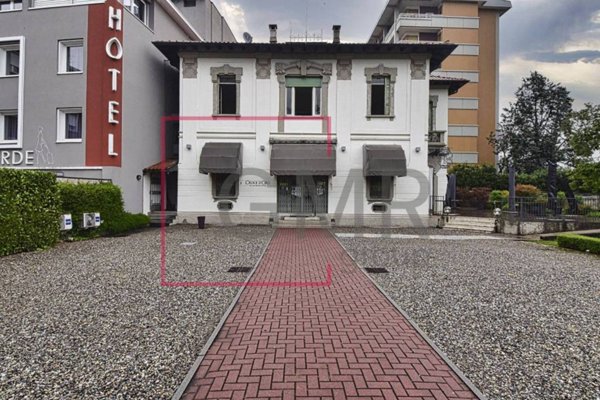 casa indipendente in vendita a Gerenzano