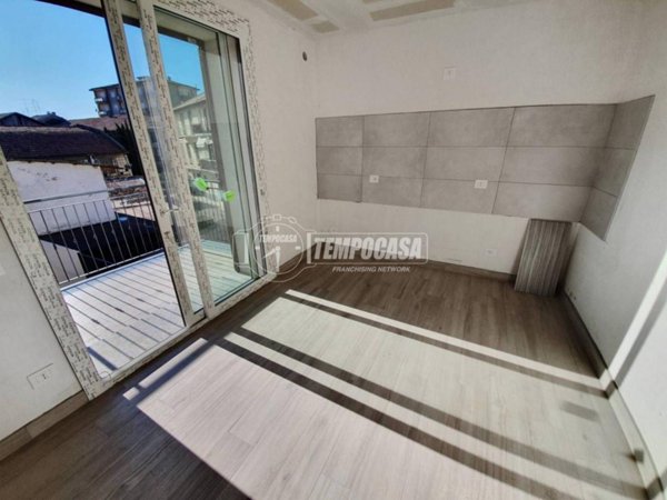 casa indipendente in vendita a Gerenzano