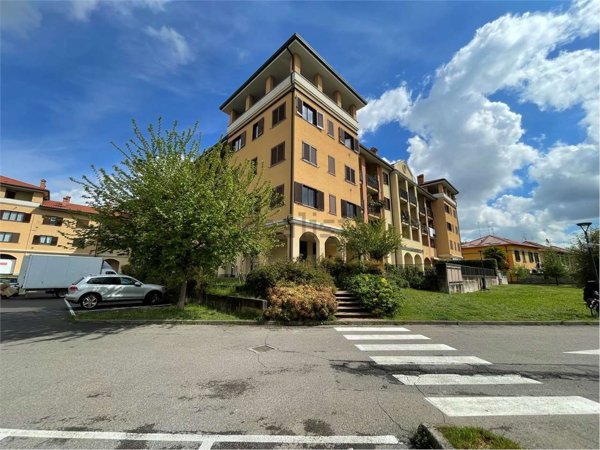 appartamento in vendita a Gerenzano
