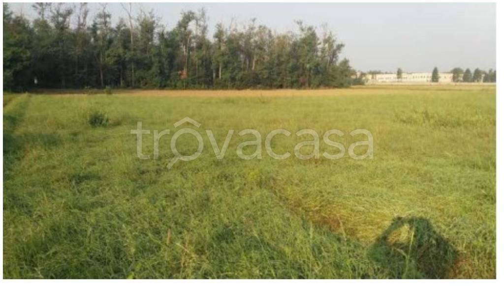 terreno edificabile in vendita a Gerenzano