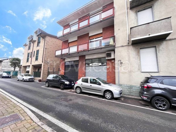 negozio in vendita a Gerenzano