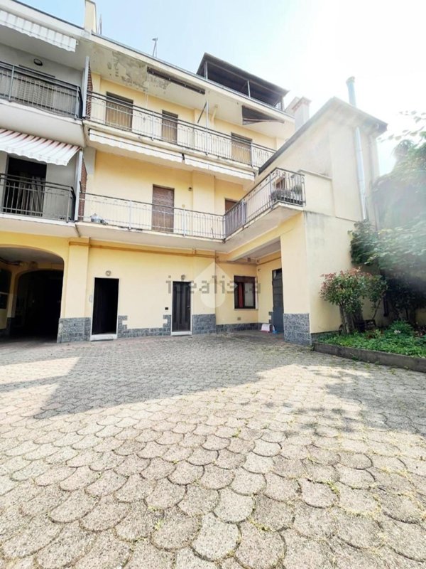 casa semindipendente in vendita a Gerenzano