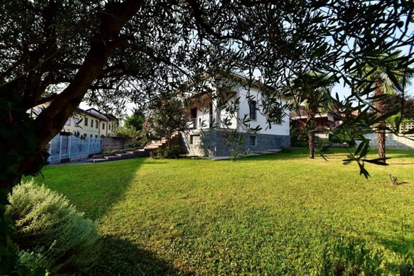 casa indipendente in vendita a Gerenzano