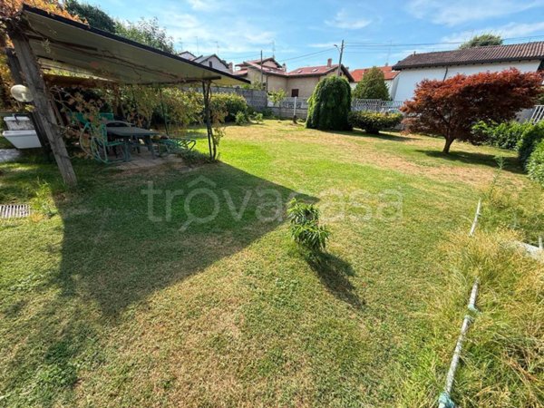 casa indipendente in vendita a Gerenzano