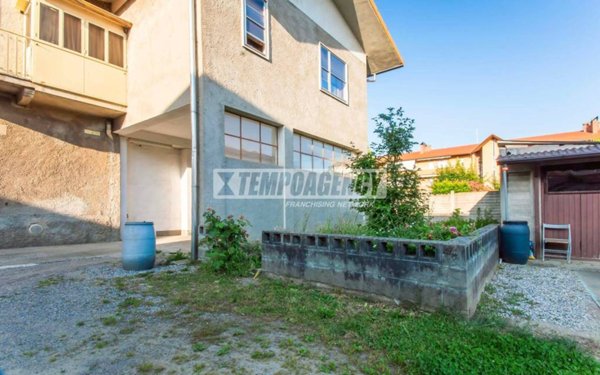 casa semindipendente in vendita a Gerenzano