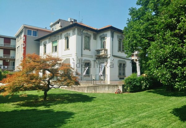 casa indipendente in vendita a Gerenzano