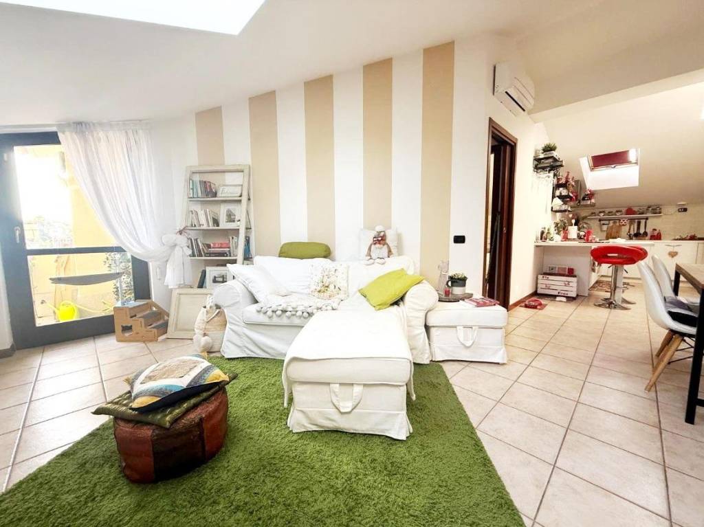 appartamento in vendita a Gerenzano