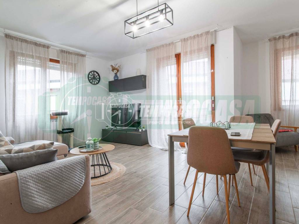 appartamento in vendita a Gerenzano