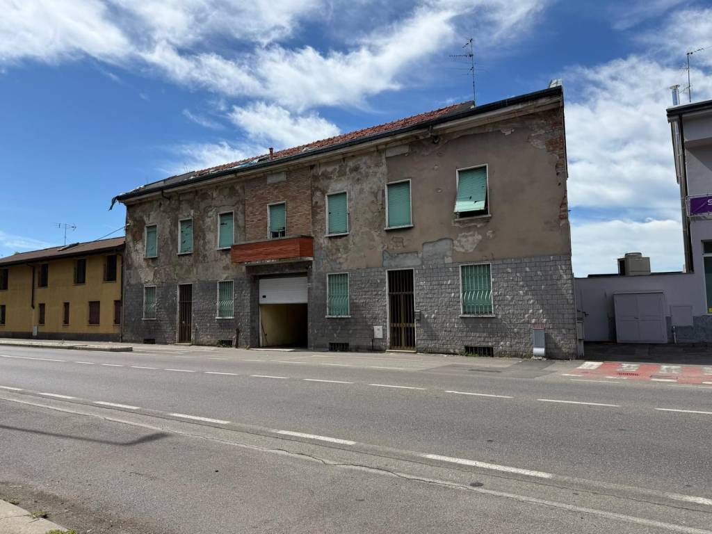 intera palazzina in vendita a Gerenzano