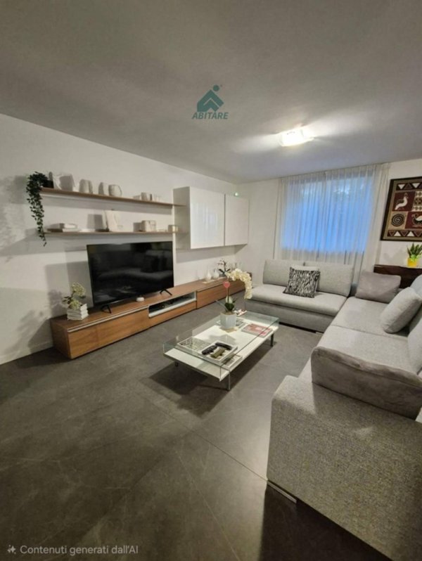 casa indipendente in vendita a Gerenzano