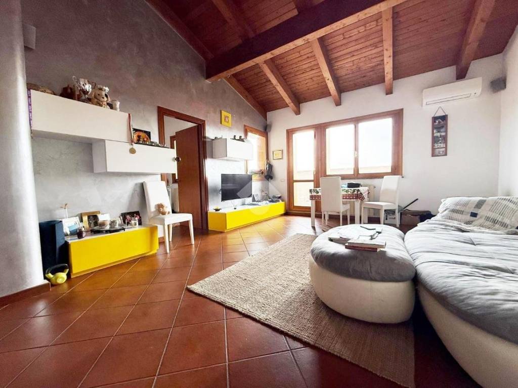 appartamento in vendita a Gerenzano