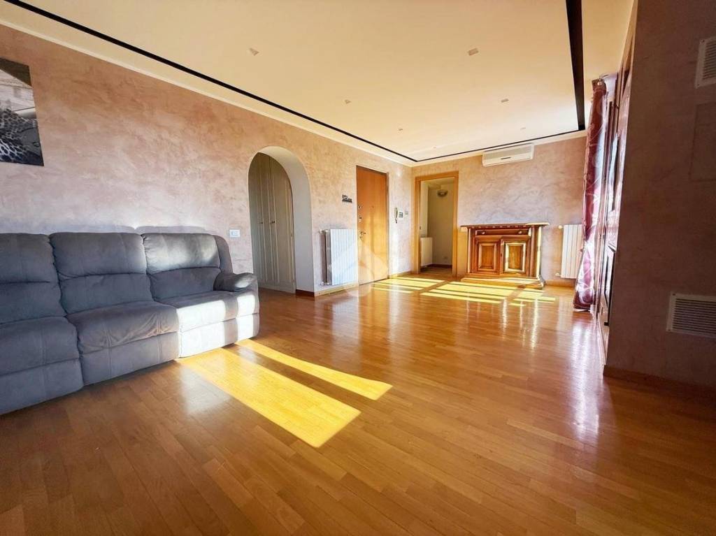 appartamento in vendita a Gerenzano