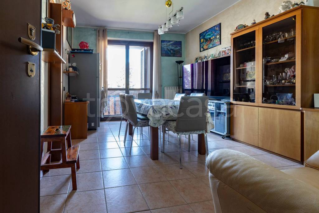 appartamento in vendita a Gerenzano