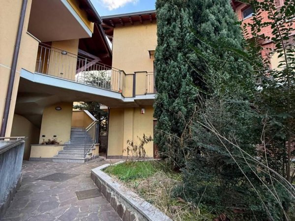 appartamento in vendita a Gerenzano