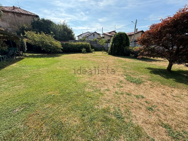 casa semindipendente in vendita a Gerenzano