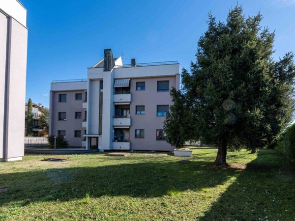 appartamento in vendita a Gerenzano