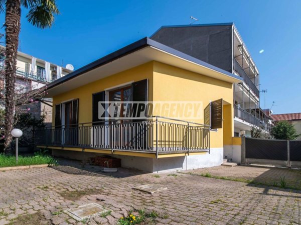 appartamento in vendita a Gerenzano