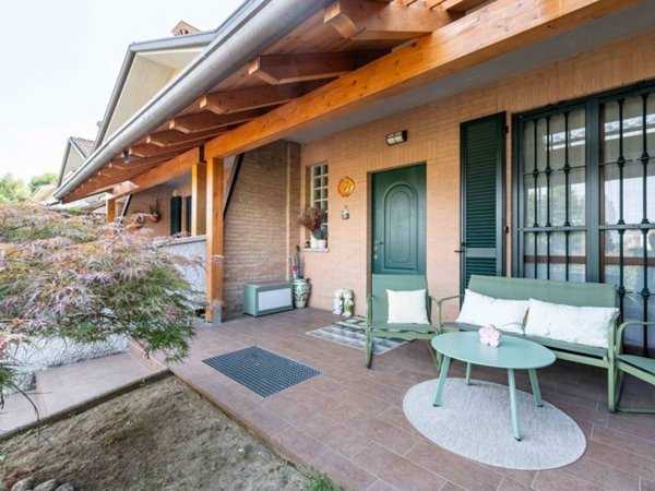casa indipendente in vendita a Gerenzano