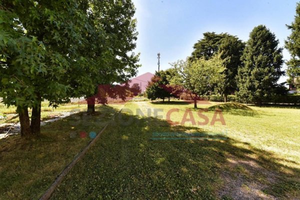 appartamento in vendita a Gerenzano