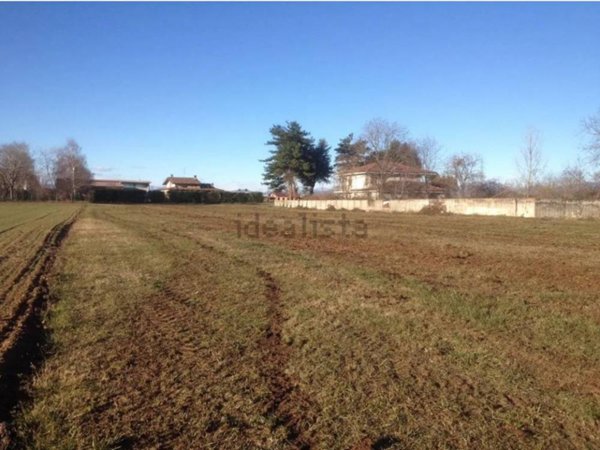 terreno in vendita a Gerenzano