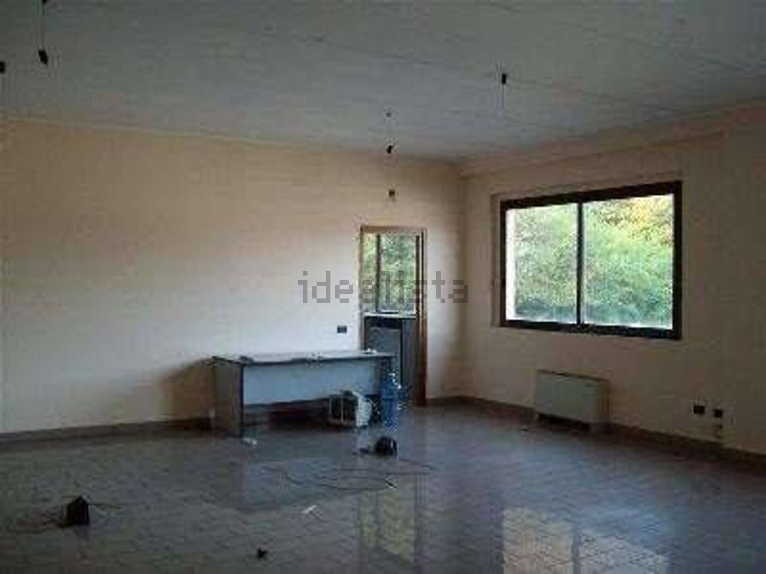 locale di sgombero in vendita a Germignaga